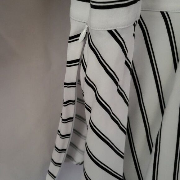 Du Jour QVC Blouse wrap side zip Sz 16 B/W stripes Rayon BOHO Chic puff playful - Picture 10 of 16